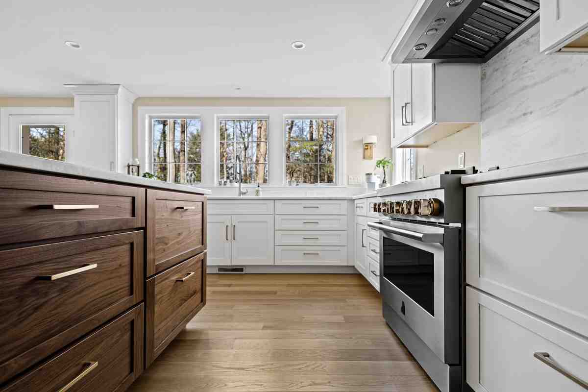 contemporary luxury kitchen designs