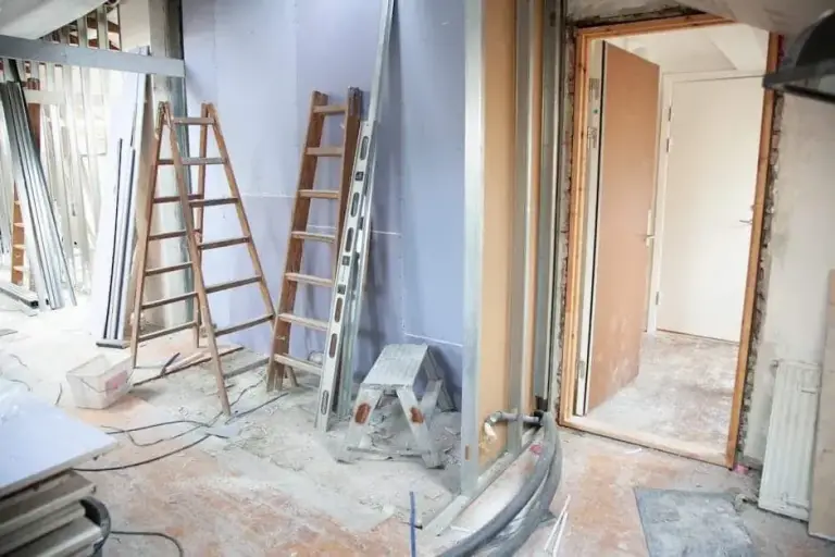 Average Cost Per Square Foot to Renovate a House
