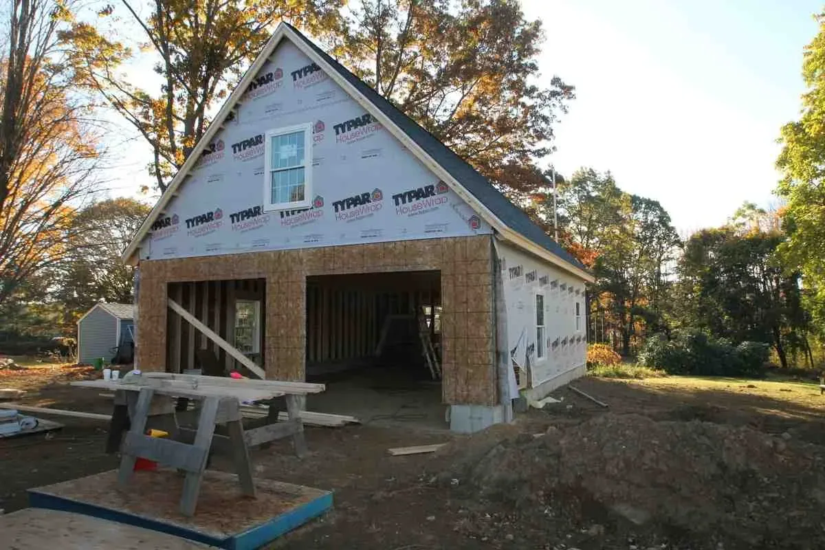 Can I Legally Build My Own House in Massachusetts or New Hampshire?